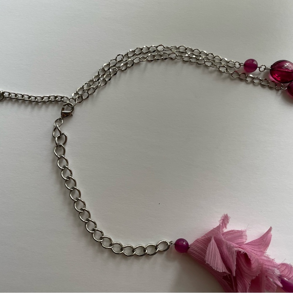 Pink statement necklace - Picture 7 of 9